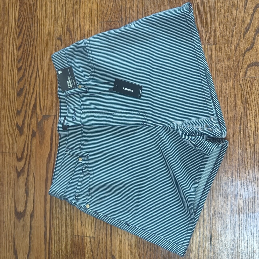 Express shorts
